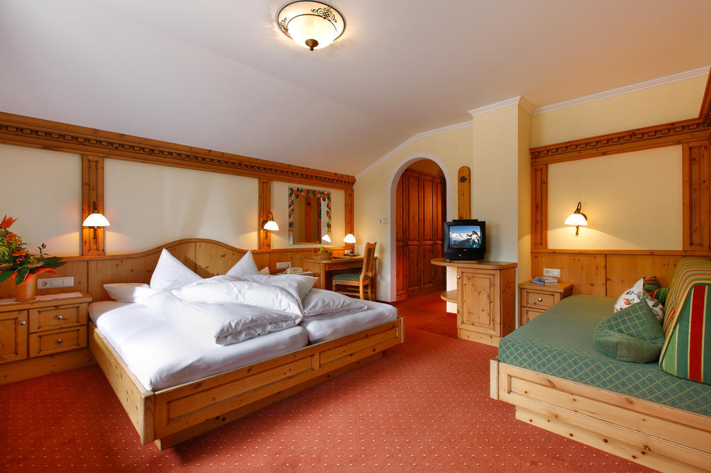 Pension Romantik Solden Room photo